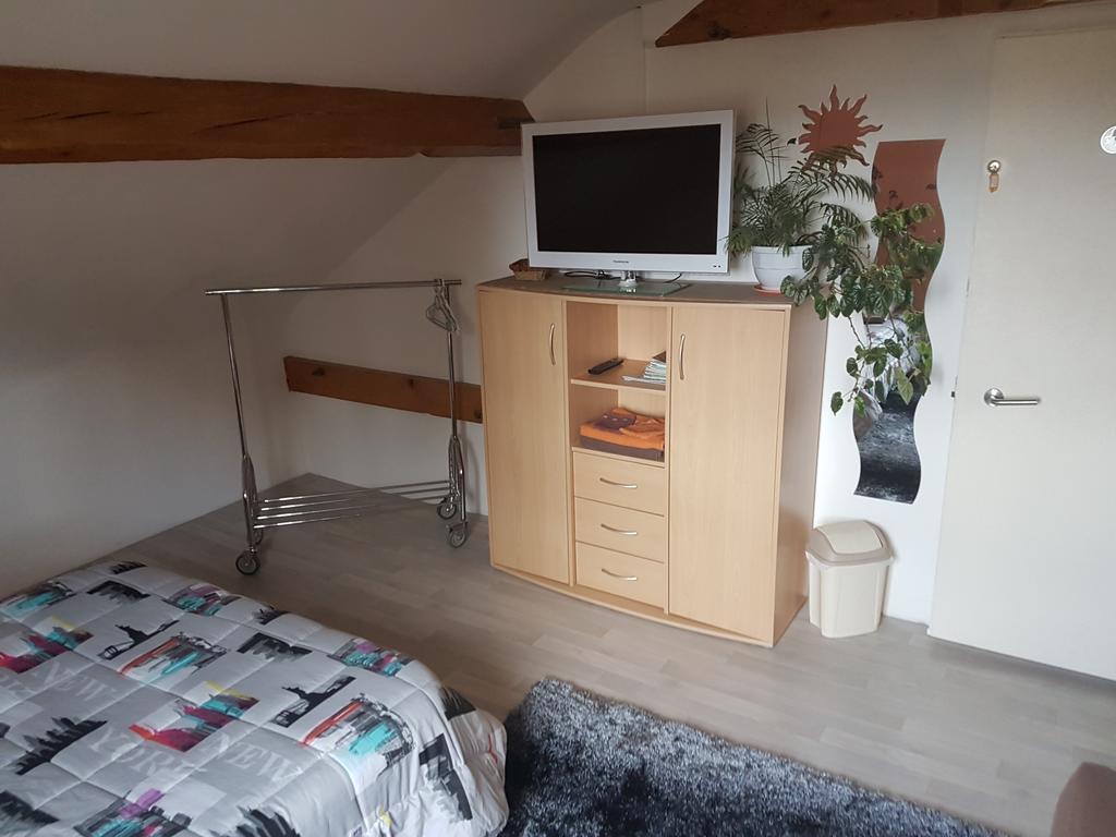 Bed and Breakfast La Demi-Lune Bailleval Экстерьер фото